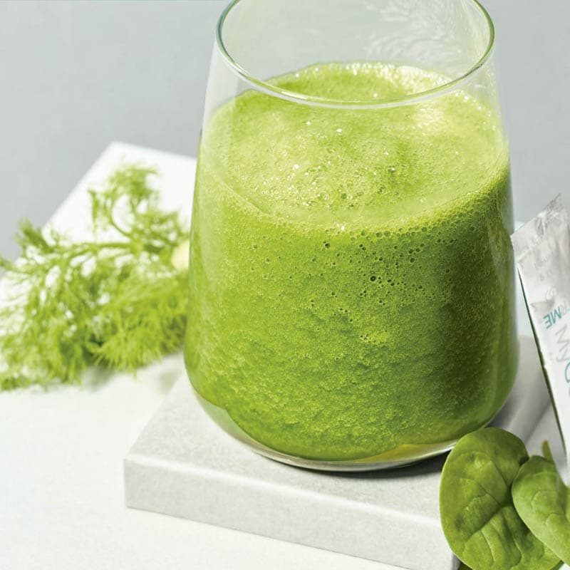 TRME-receta-smoothie Batido verde depurativo TRME MyGoal con hinojo y espinacas, apoyo natural para la salud metabólica y el control de peso.